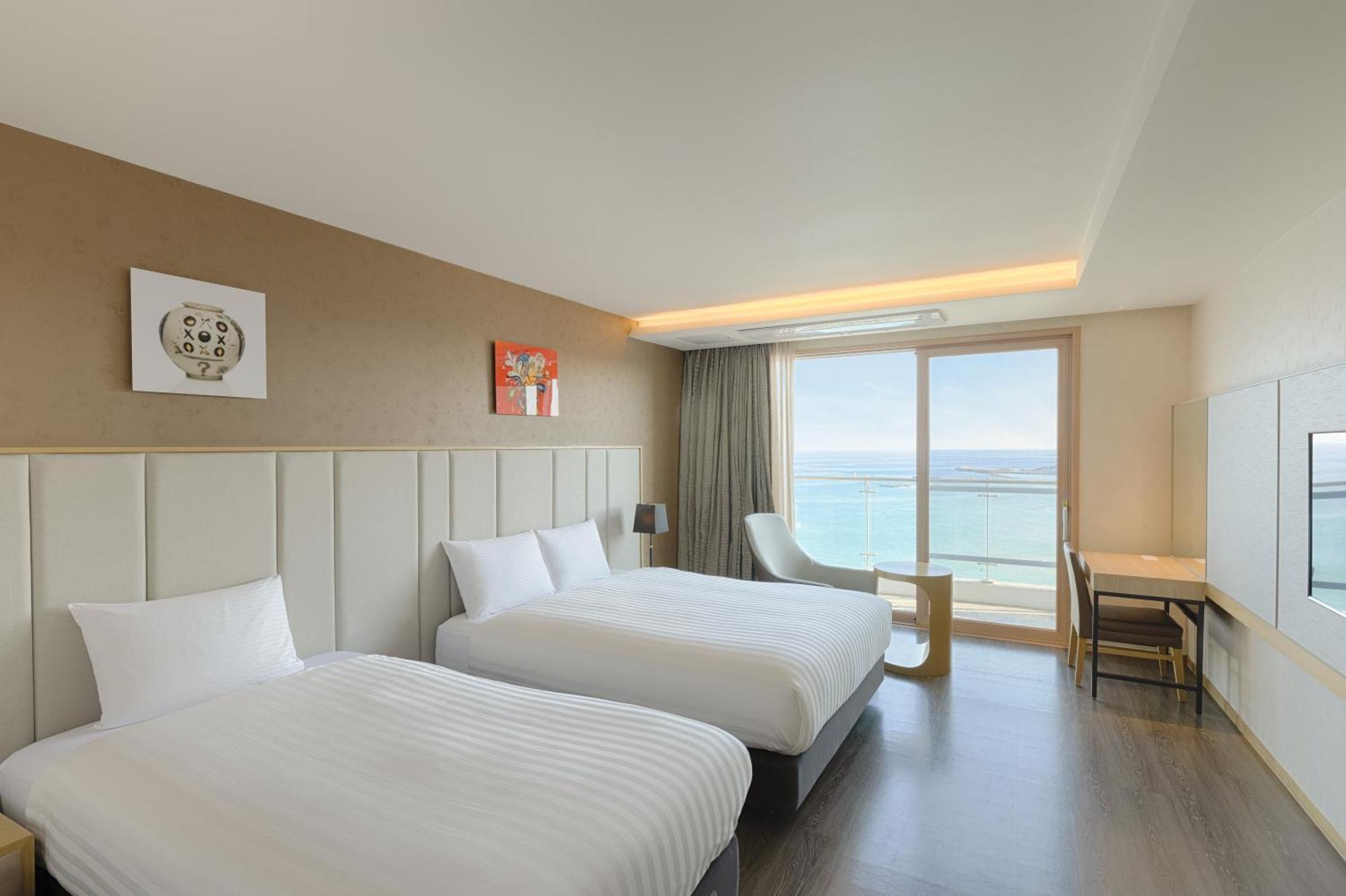 Sol Beach Санчьок Стая снимка